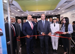 وزير الاتصالات وتكنولوجيا المعلومات يفتتح مكتب السجل المدني بفرع شركة اتصالات من e& في مصر بالقاهرة الجديدة 